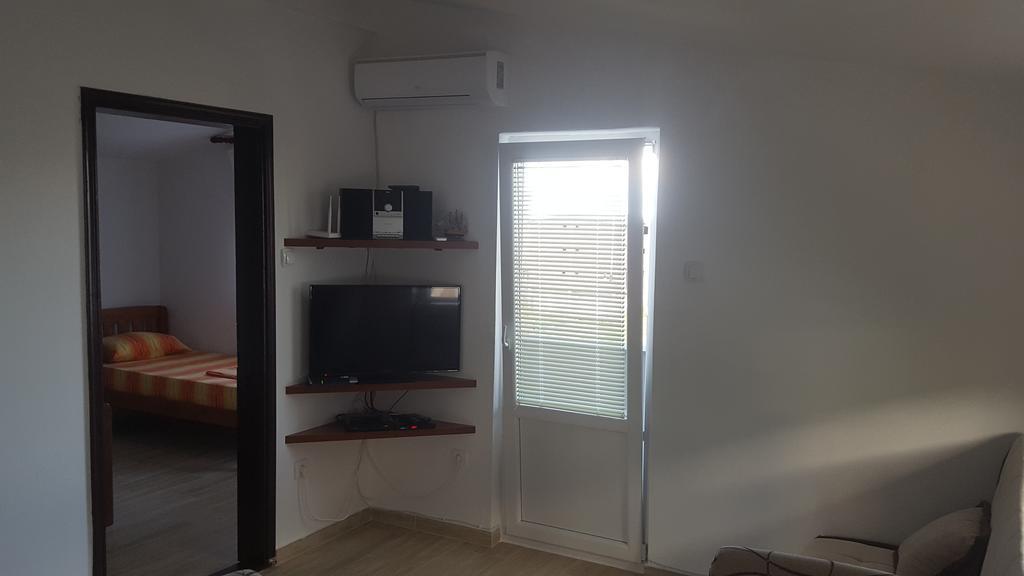 Apartments Diva Dobra Voda Kültér fotó