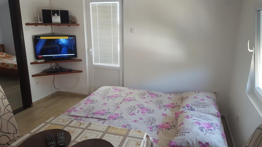 Apartments Diva Dobra Voda Kültér fotó